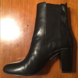 Tahari ankle heel boots
